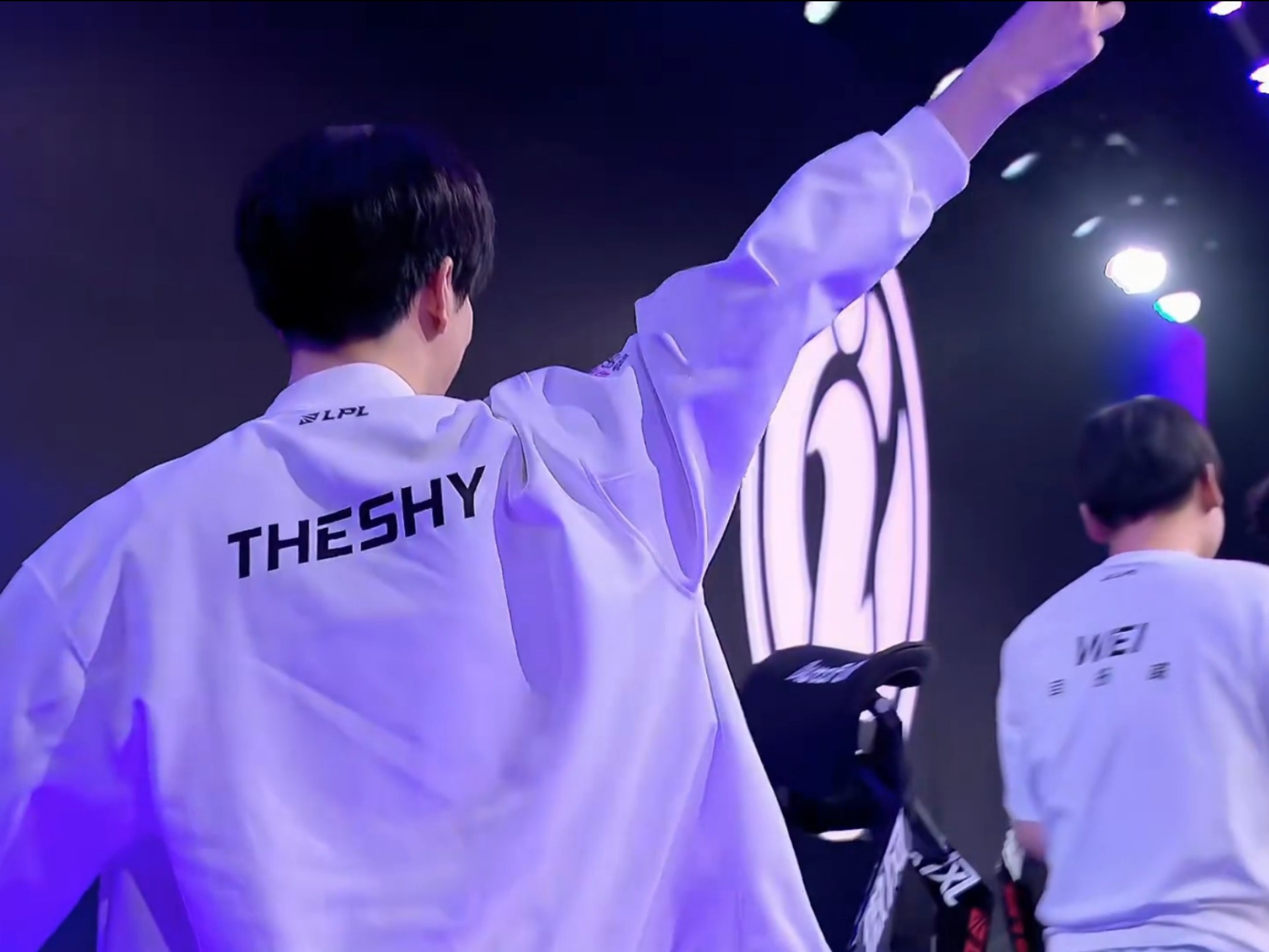 百家乐玩久了，意外很多（久玩百家乐，意外频发）