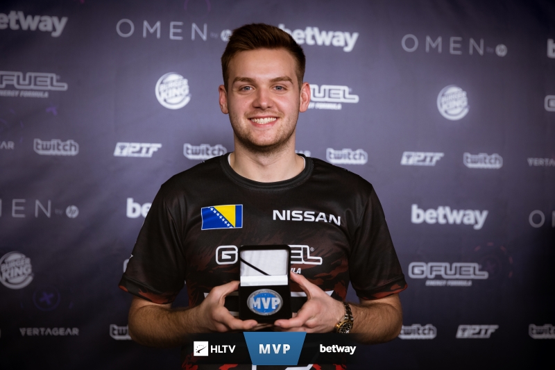 什么是“概率面前的谦卑”？（“在概率面前保持谦卑”意味着什么？）